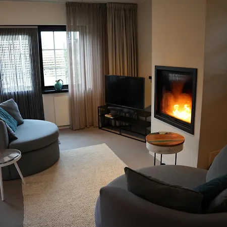 De Elysium Met Prive Jacuzzi En Sauna 2-persoons * Lievelde