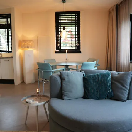De Elysium Met Prive Jacuzzi En Sauna 2-persoons Villa Lievelde