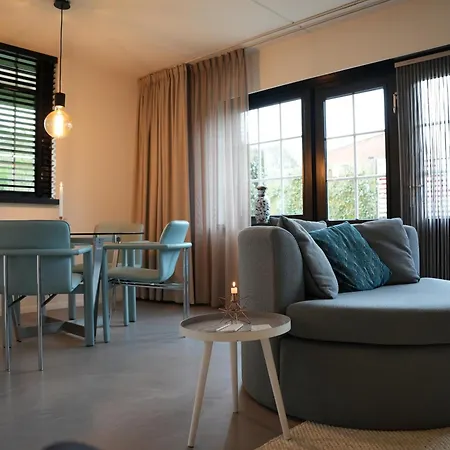 De Elysium Met Prive Jacuzzi En Sauna 2-persoons Lievelde