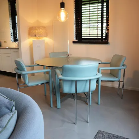 De Elysium Met Prive Jacuzzi En Sauna 2-persoons Lievelde
