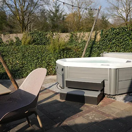 Villa De Elysium Met Prive Jacuzzi En Sauna 2-persoons *