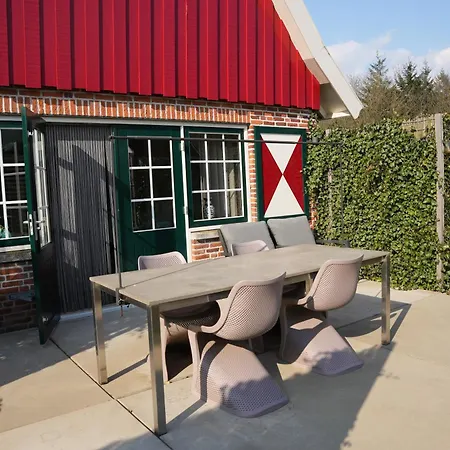 De Elysium Met Prive Jacuzzi En Sauna 2-persoons Villa *